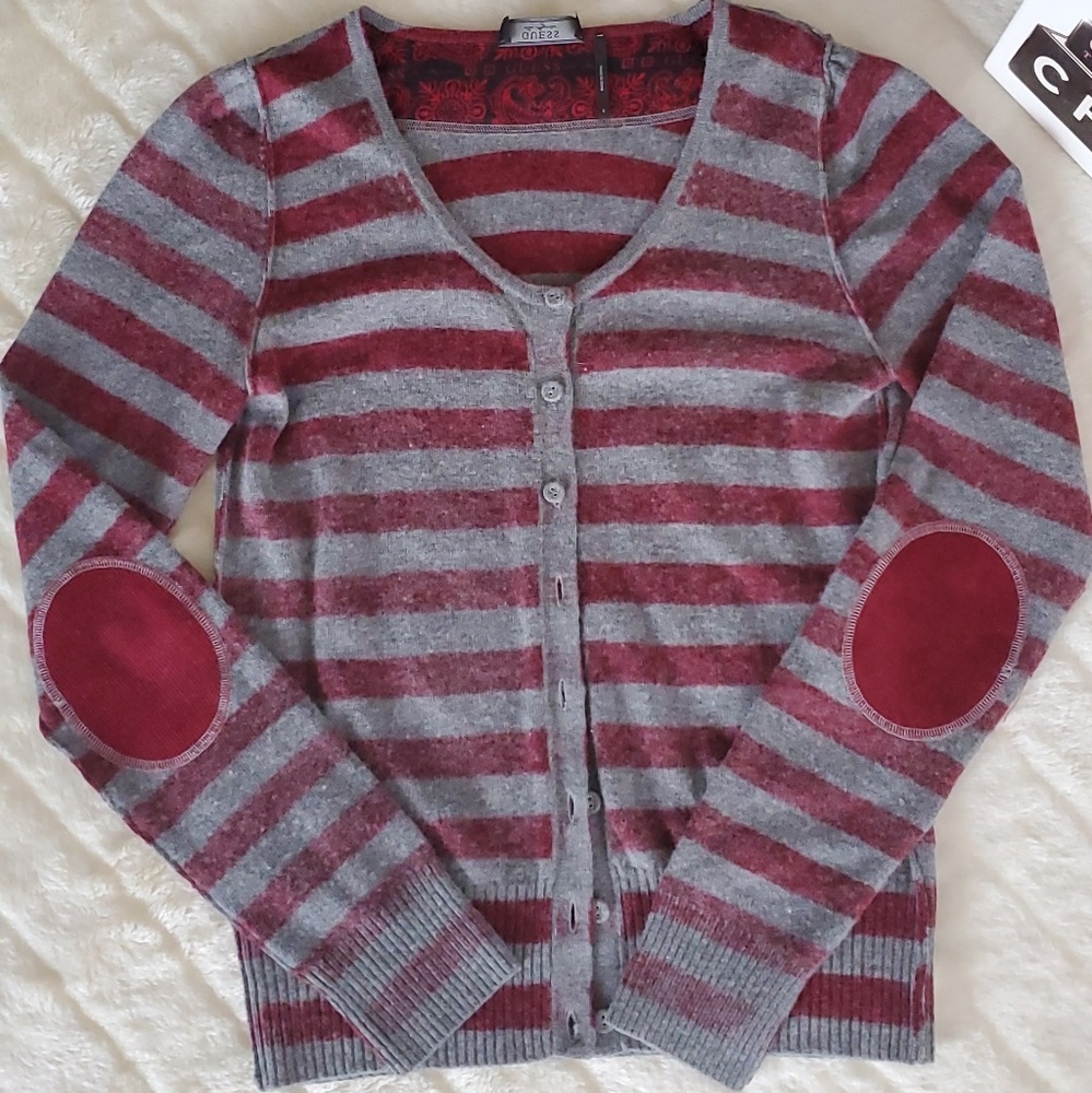 Guess Pullover - image 4